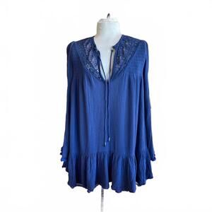 Free People Navy Blue Boho Blouse size XS